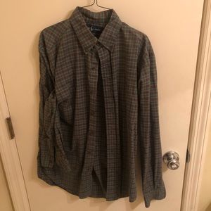 Medium Polo Button Down Size Medium
